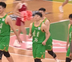 体育赛事-随着北京惨遭翻盘，辽宁险胜新疆，深圳惨败，CBA最新积分榜有变